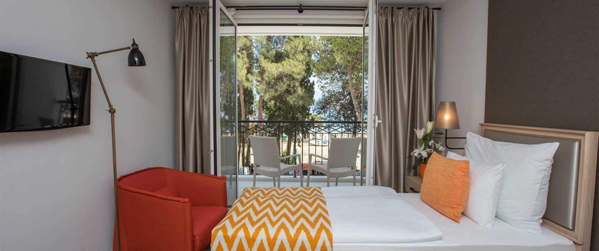 Imagen de la habitación del Hotel Budva. Foto 11