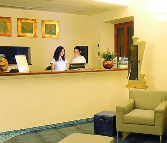 Imagen de los interiores del Hotel Bue Marino, Cala Gonone. Foto 16