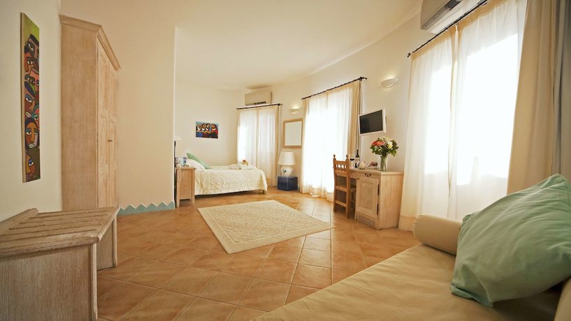 Imagen de la habitación del Hotel Bue Marino, Cala Gonone. Foto 6