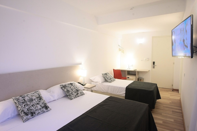 Imagen de la habitación del Hotel Buen Pastor Capuchinos. Foto 3