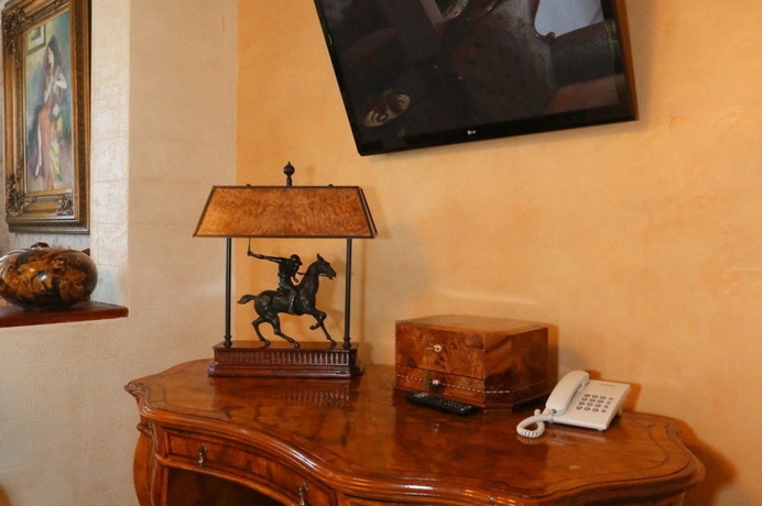 Imagen de los interiores del Hotel Buen Retiro. Foto 11