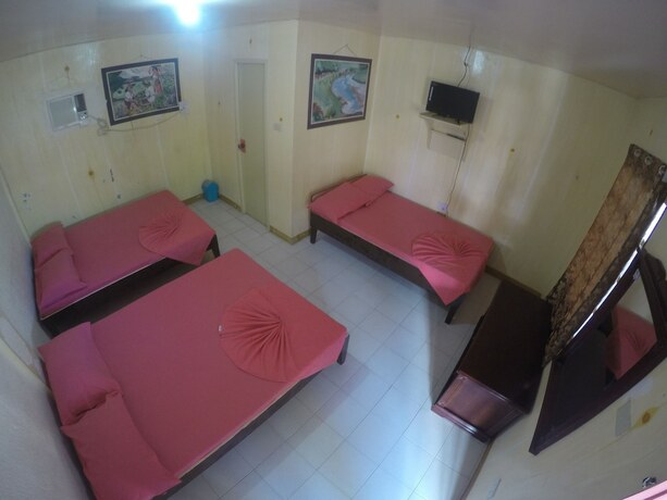 Imagen general del Hotel Buena Lynne\'s Resort Annex. Foto 4