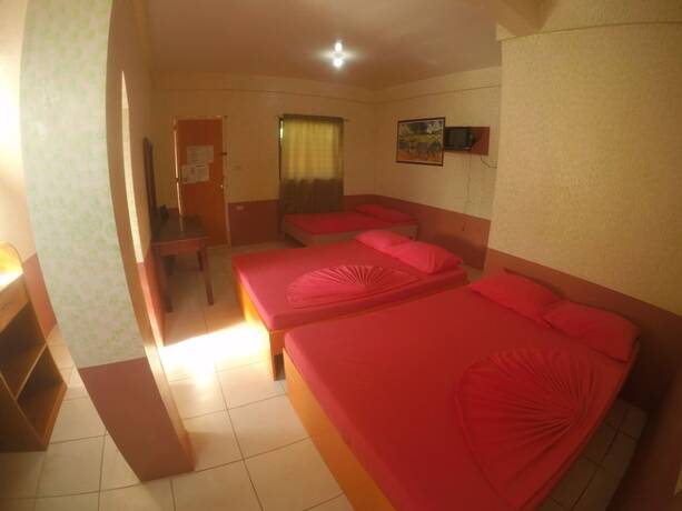 Imagen de la habitación del Hotel Buena Lynne\'s Resort Annex. Foto 18