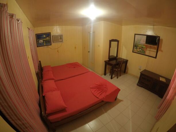 Imagen general del Hotel Buena Lynne\'s Resort Annex. Foto 9