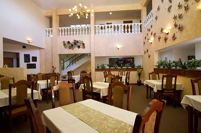 Imagen del bar/restaurante del Hotel Buena Vista Chic. Foto 3