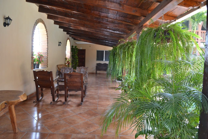 Imagen de los exteriores del Hotel Buena Vista, Copan Ruinas. Foto 10