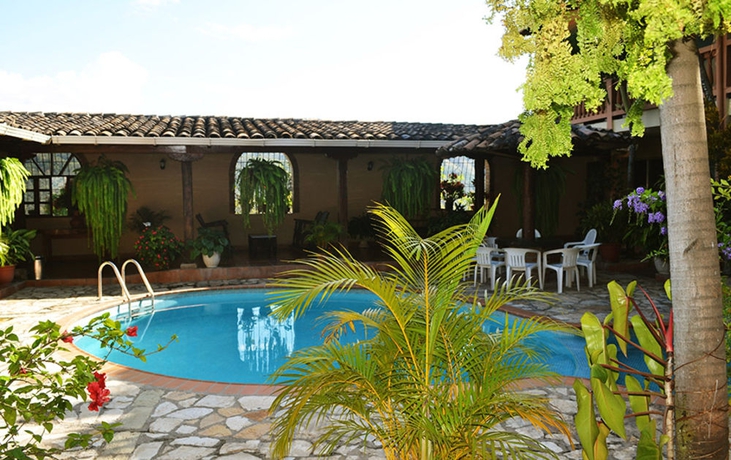 Imagen de la piscina del Hotel Buena Vista, Copan Ruinas. Foto 14