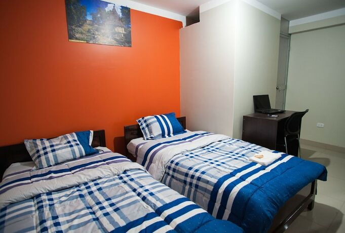 Imagen de la habitación del Hotel Buenas Noches. Foto 14