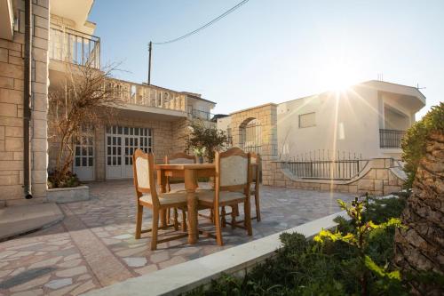 Imagen general del Hotel Buenavista Beach House Trogir. Foto 2