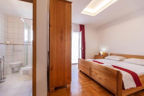 Imagen de la habitación del Hotel Buenavista Beach House Trogir. Foto 20