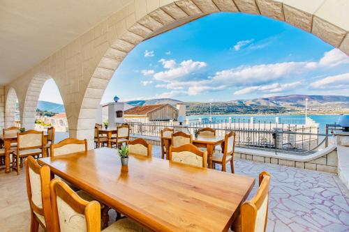 Imagen general del Hotel Buenavista Beach House Trogir. Foto 11