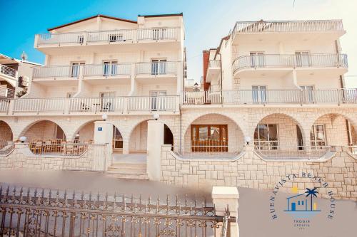 Imagen general del Hotel Buenavista Beach House Trogir. Foto 16