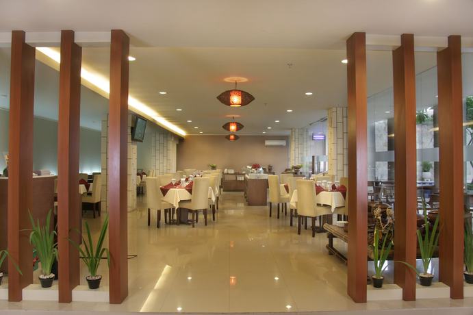 Imagen del bar/restaurante del Hotel Bueno Colombo Hotel. Foto 6