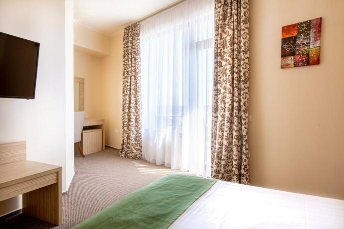 Imagen general del Hotel Bueno, MAMAIA. Foto 15