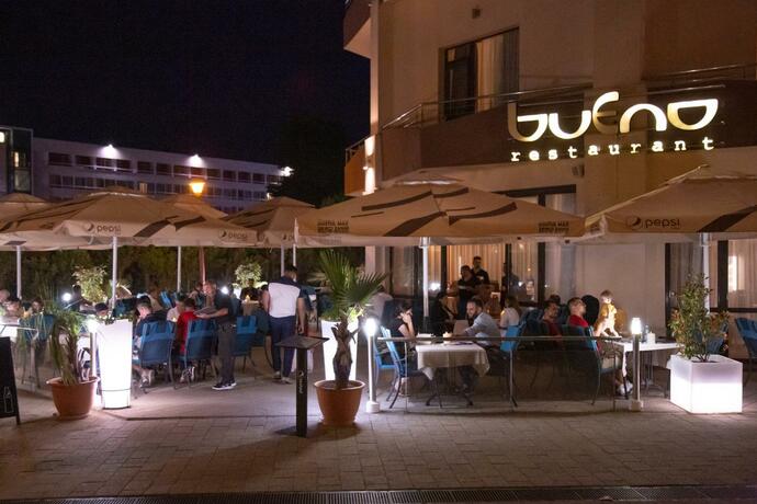 Imagen general del Hotel Bueno, MAMAIA. Foto 41