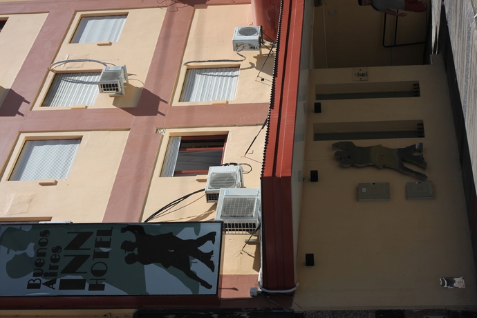 Imagen general del Hotel Buenos Aires Inn. Foto 3