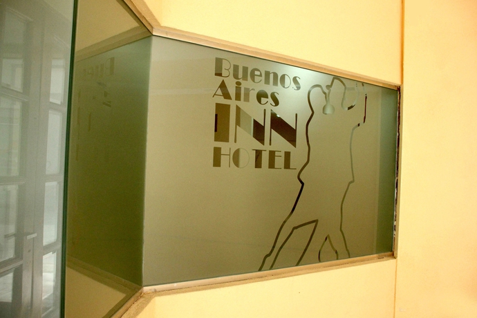 Imagen de los interiores del Hotel Buenos Aires Inn. Foto 16