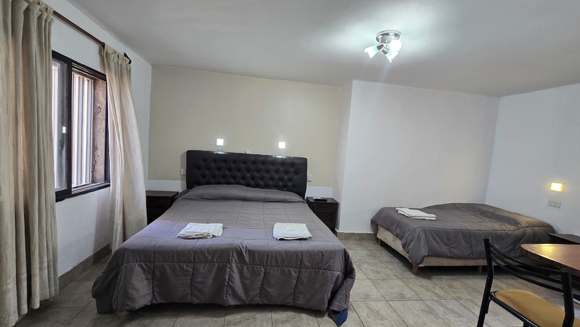 Imagen de la habitación del Hotel Buenos Aires, San Luis. Foto 8