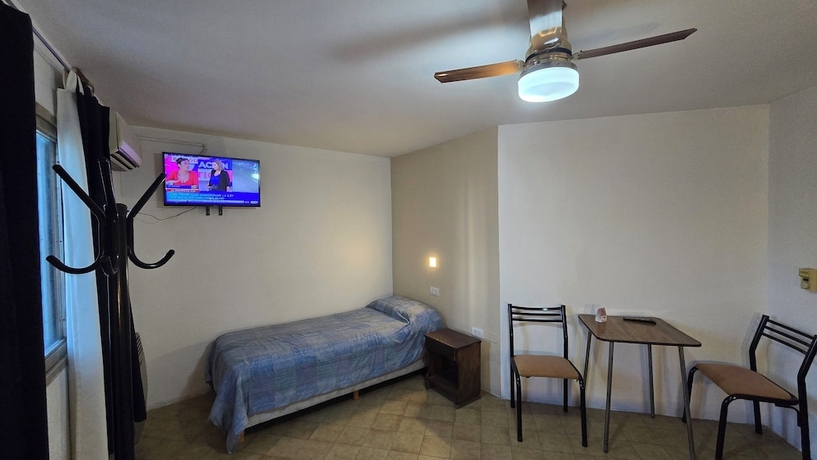 Imagen de la habitación del Hotel Buenos Aires, San Luis. Foto 12