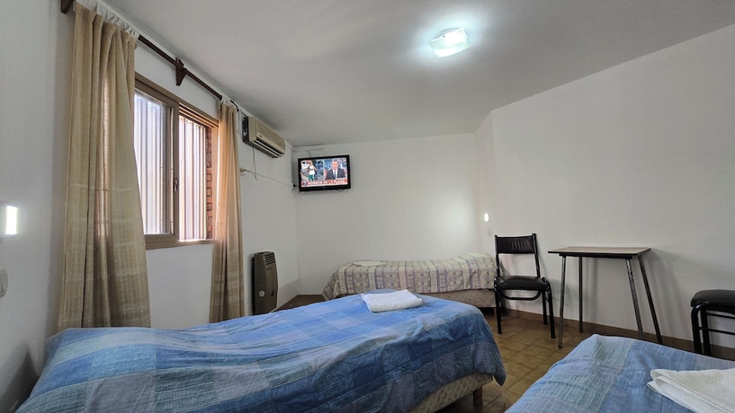 Imagen de la habitación del Hotel Buenos Aires, San Luis. Foto 13