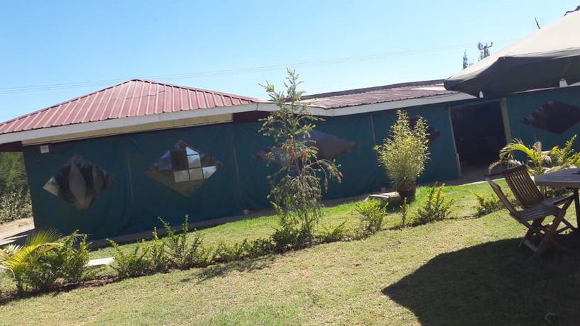 Imagen de los exteriores del Hotel Buens Lugar. Foto 14