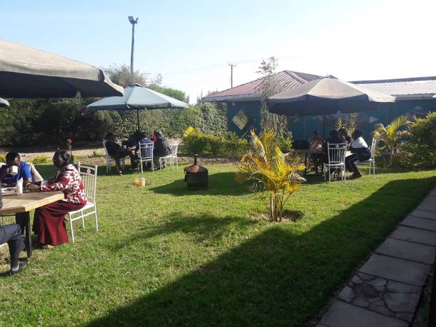 Imagen del bar/restaurante del Hotel Buens Lugar. Foto 2