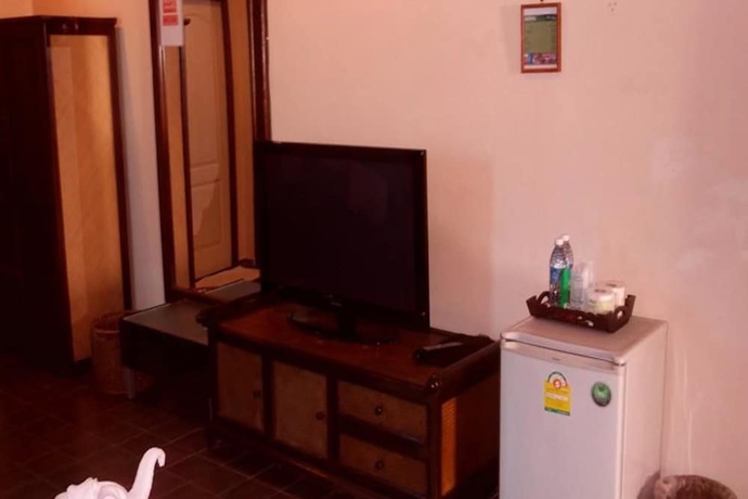 Imagen de la habitación del Hotel Buffalo Bill Koh Chang. Foto 15