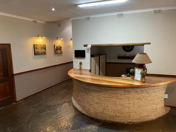 Imagen de los interiores del Hotel Buffalo. Foto 20