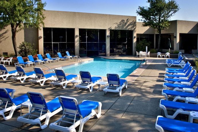 Imagen de la piscina del Hotel Buffalo Marriott Niagara. Foto 8