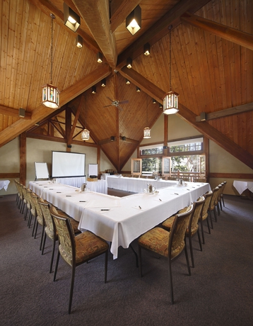 Imagen de los interiores del Hotel Buffalo Mountain Lodge. Foto 14