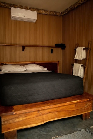 Imagen de la habitación del Hotel Bufo Alvarius. Foto 10