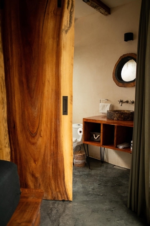 Imagen de la habitación del Hotel Bufo Alvarius. Foto 16