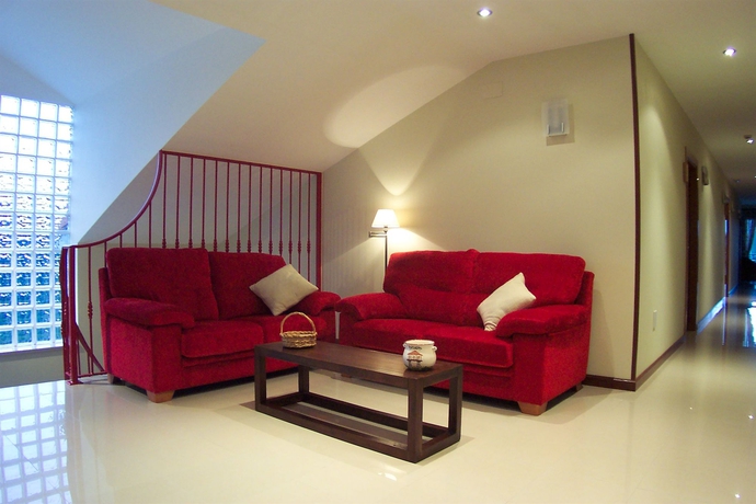 Imagen de los interiores del Hotel Bufón De Arenillas. Foto 16