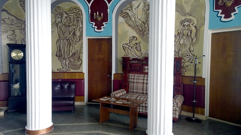 Imagen de los interiores del Hotel Bug Brest. Foto 18