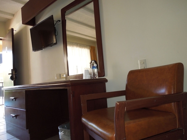 Imagen de la habitación del Hotel Bugambilia. Foto 8