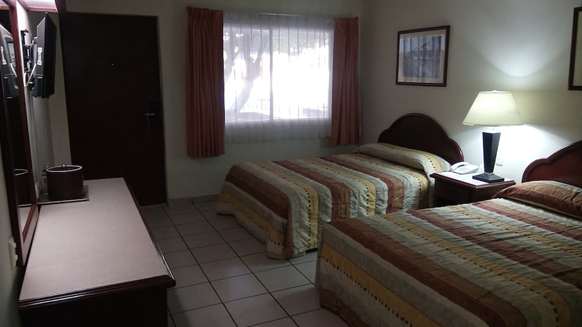 Imagen de la habitación del Hotel Bugambilia. Foto 10