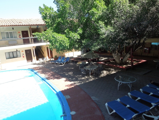 Imagen de la piscina del Hotel Bugambilia. Foto 18