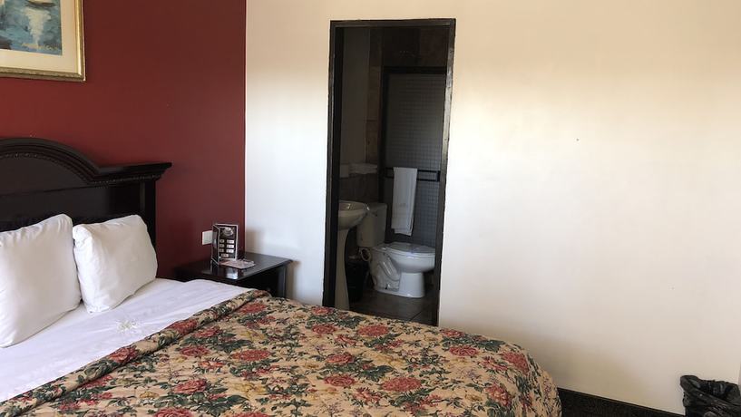 Imagen de la habitación del Hotel Bugambilias. Foto 6