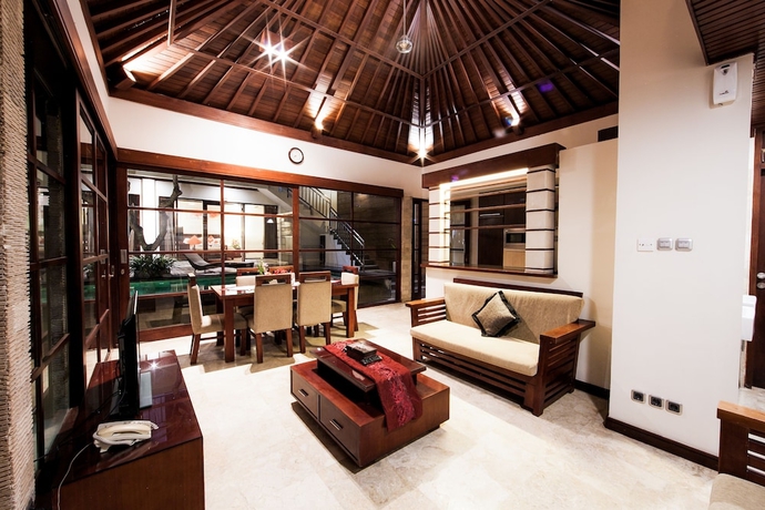 Imagen de la habitación del Hotel Bugan Villas. Foto 8