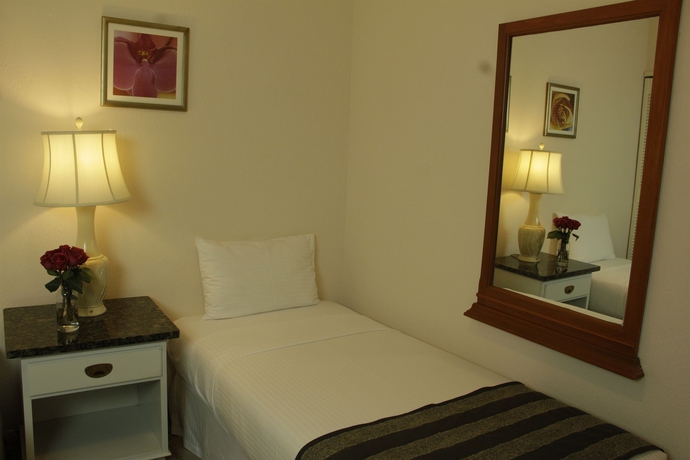 Imagen de la habitación del Hotel Buganvillas Suites and Spa. Foto 2