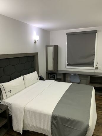 Imagen general del Hotel Bugari Aeropuerto Guadalajara. Foto 15
