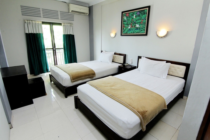 Imagen de la habitación del Hotel Bugis Asri. Foto 8