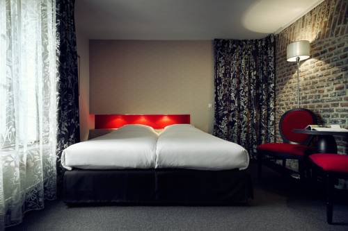 Imagen de la habitación del Hotel Buitenplaats Kasteel Elsloo. Foto 11