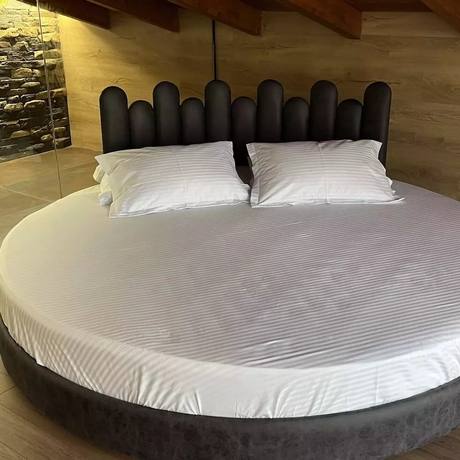 Imagen de la habitación del Hotel Bujtina Ajazi. Foto 13
