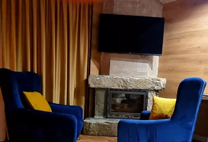 Imagen de la habitación del Hotel Bujtina Ajazi. Foto 16