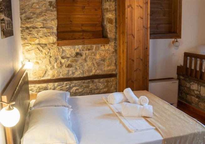 Imagen de la habitación del Hotel Bujtina Kapllani. Foto 5