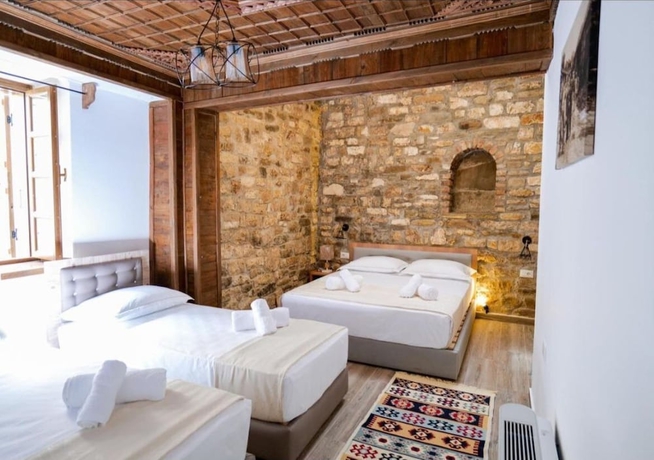 Imagen de la habitación del Hotel Bujtina Kapllani. Foto 7