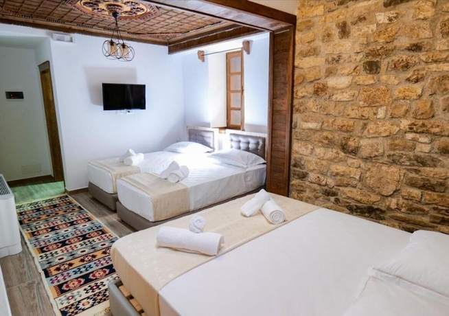 Imagen de la habitación del Hotel Bujtina Kapllani. Foto 8