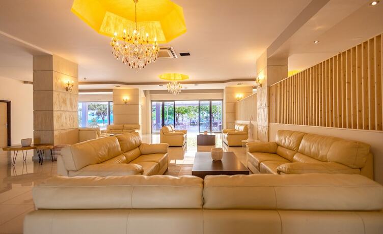 Imagen general del Hotel Buka Sandy Beach. Foto 5