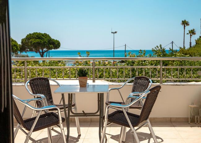 Imagen general del Hotel Buka Sandy Beach. Foto 6